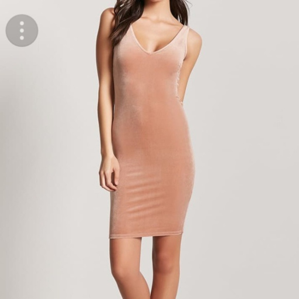 🆕 Velvet Bodycon Mini Dress w/ V Neckline (w/ Tags) - Pale Peach